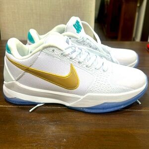 Kobe 5 Protro Men’s 8.5